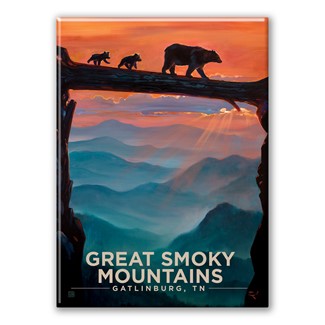Gatlinburg TN Bear Crossing Magnet