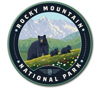 Rocky Mountain NP Black Bears Circle Magnet
